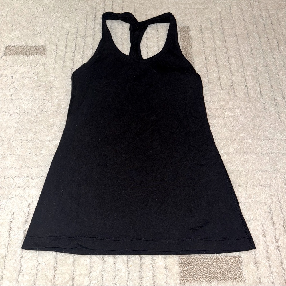 Lululemon | Black Size 6 Workout Tank